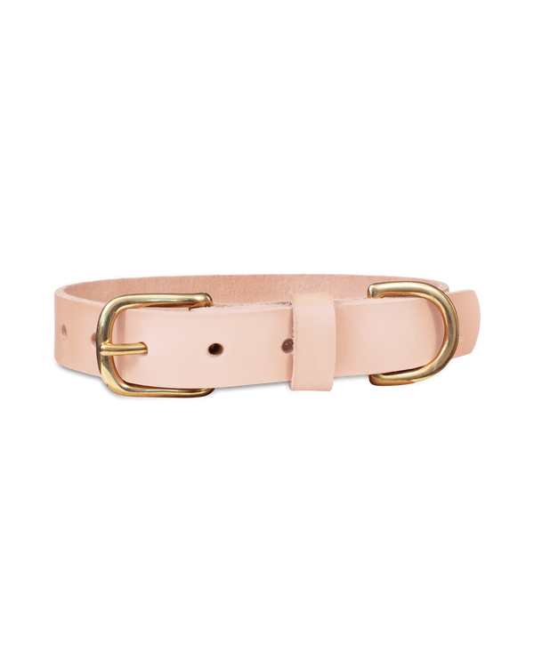 PAW25 Hundehalsband von byRavn aus naturfarbenem Kernleder, 25 mm breit, mit Schnalle und D-Ring aus massivem Messing