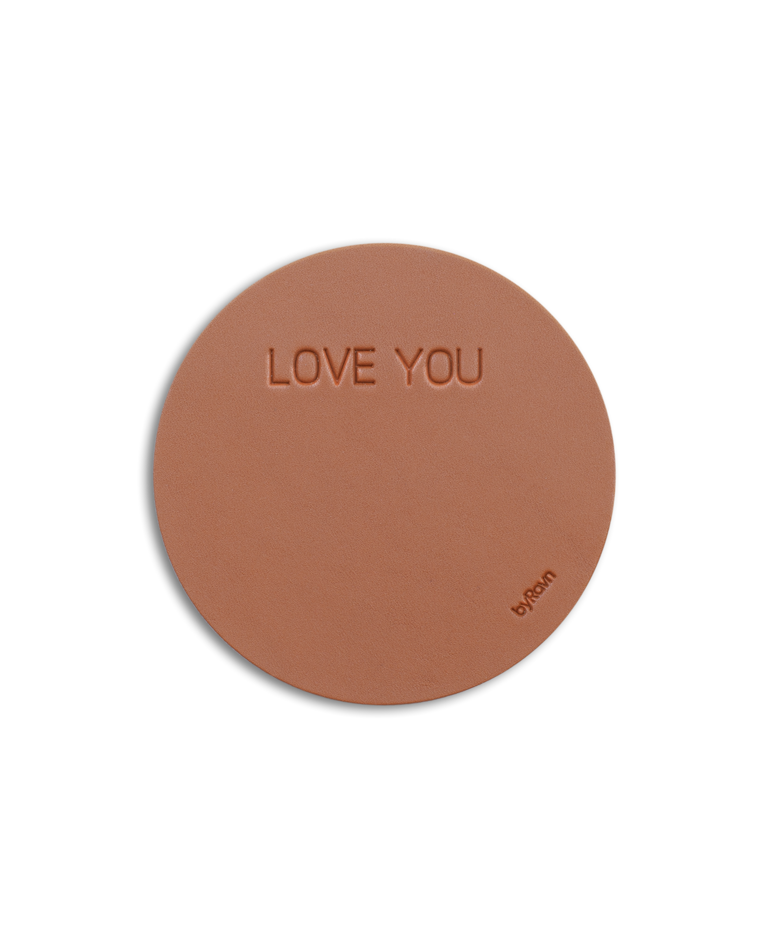 MOKKA runder Untersetzer von byRavn aus cognacfarbenem Leder mit der Gravur "Love you"